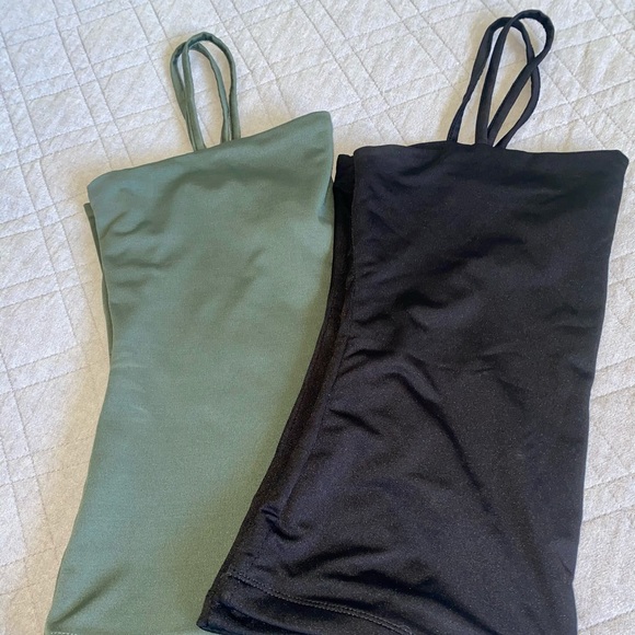 Tank top Bundle - Picture 4 of 4